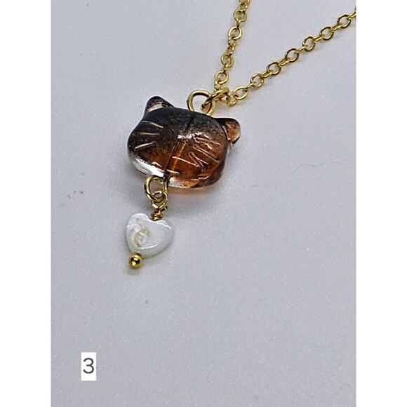 Handmade Glass Cat Necklace Pendant Shell Heart Gold-Plated Adjustable Chain - Picture 7 of 8